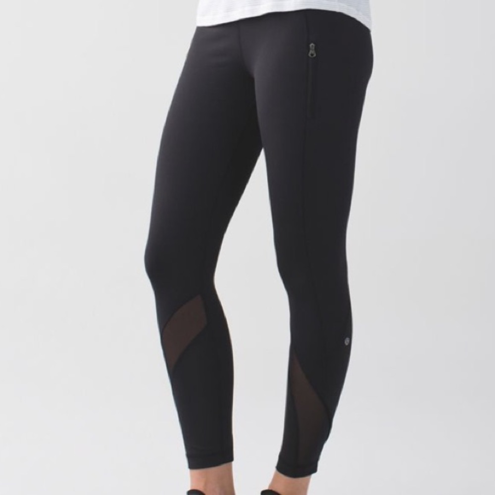 Lululemon Inspire Tight II Mesh Black 7/8 Size 6